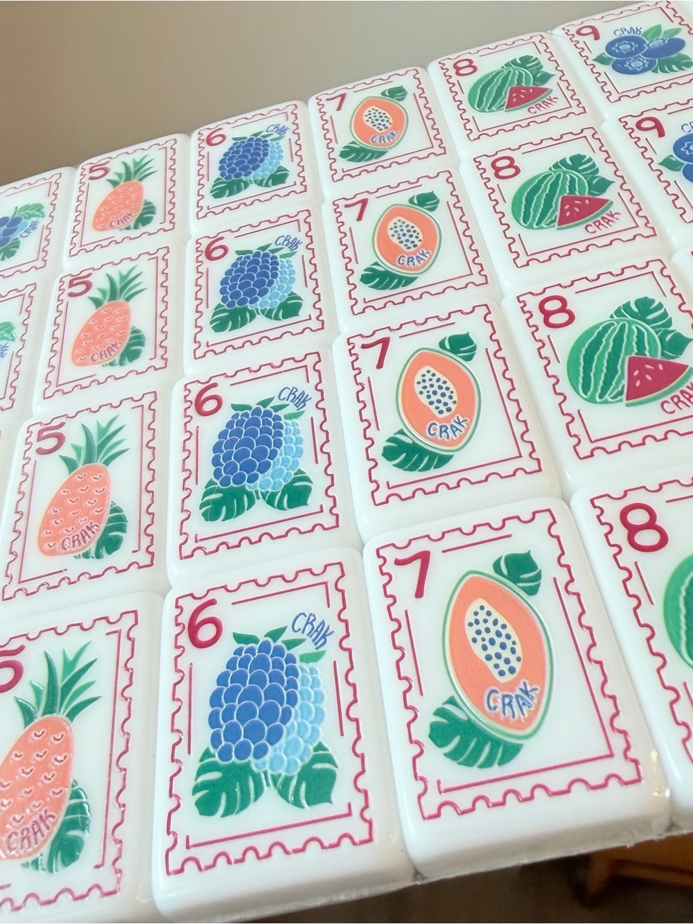 Mahjong tile set - Miss Out of Office - DUPES - Picture 15 of 16
